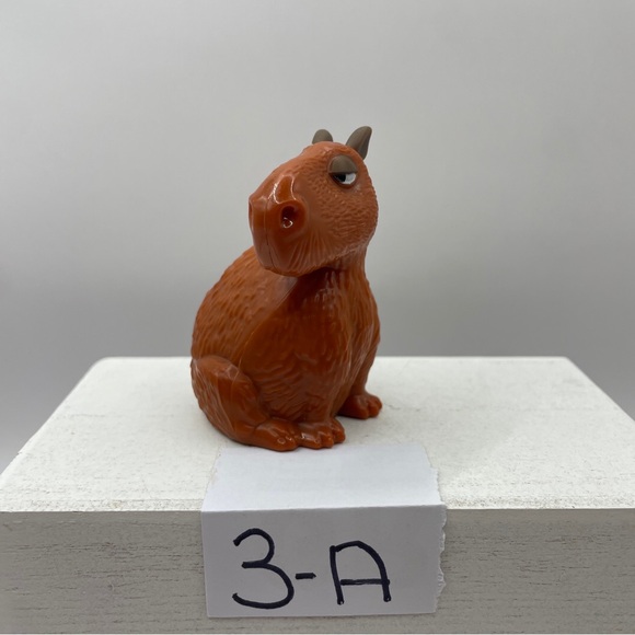 2021 McDonald's Happy Meal Toy #7 Encanto Disney Capybara Figure Chispi - Picture 2 of 7